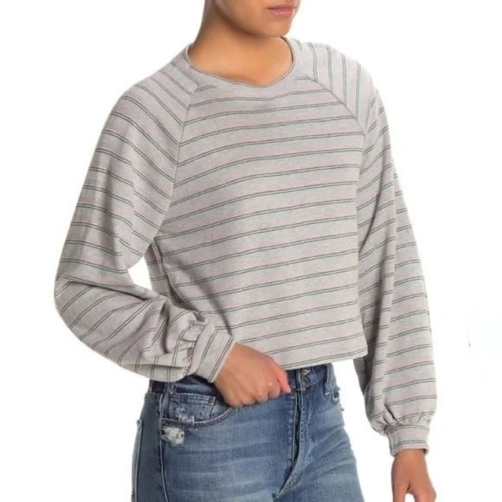 LUSH Nordstrom Stripe Balloon Sleeve Cropped Sweatshirt - Small